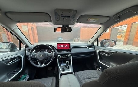 Toyota RAV4, 2022 год, 3 100 000 рублей, 15 фотография