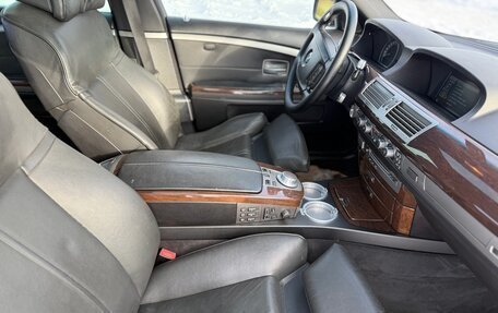 BMW 7 серия, 2005 год, 710 000 рублей, 11 фотография