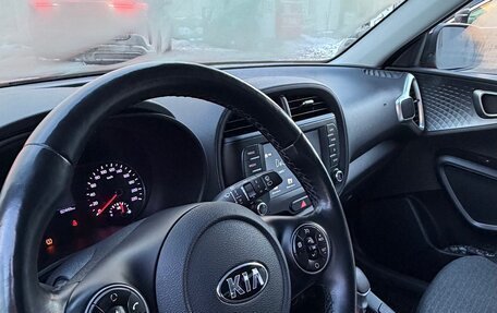 KIA Soul III, 2020 год, 2 000 000 рублей, 9 фотография