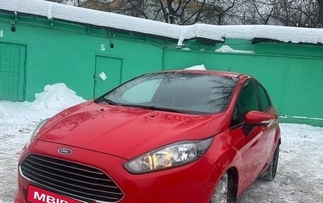Ford Fiesta, 2018 год, 890 000 рублей, 3 фотография