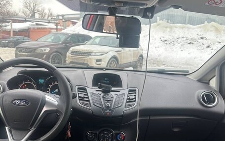 Ford Fiesta, 2018 год, 890 000 рублей, 13 фотография