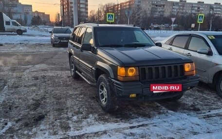 Jeep Grand Cherokee, 1996 год, 800 000 рублей, 2 фотография