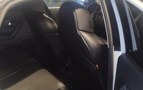 Volkswagen Polo VI (EU Market), 2016 год, 450 000 рублей, 3 фотография