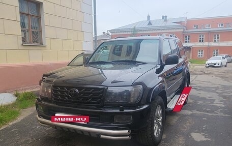 Toyota Land Cruiser 100 рестайлинг 2, 2006 год, 2 390 000 рублей, 5 фотография