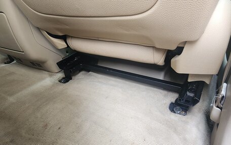 Toyota Land Cruiser 100 рестайлинг 2, 2006 год, 2 390 000 рублей, 30 фотография