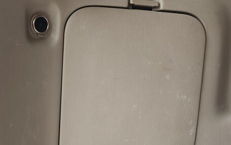 Toyota Land Cruiser 100 рестайлинг 2, 2006 год, 2 390 000 рублей, 32 фотография