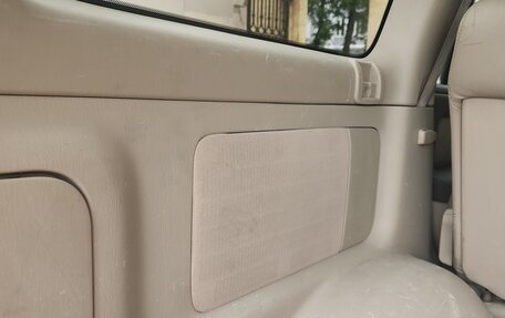 Toyota Land Cruiser 100 рестайлинг 2, 2006 год, 2 390 000 рублей, 39 фотография