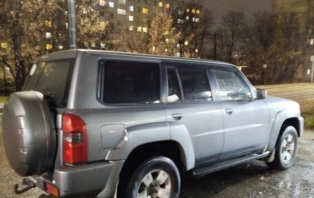 Nissan Patrol, 2004 год, 1 200 000 рублей, 6 фотография