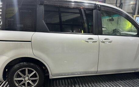 Toyota Sienta I, 2005 год, 575 000 рублей, 5 фотография