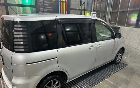 Toyota Sienta I, 2005 год, 575 000 рублей, 6 фотография