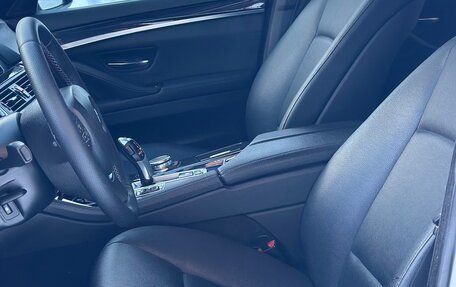 BMW 5 серия, 2013 год, 1 550 000 рублей, 19 фотография