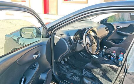 Toyota Corolla, 2011 год, 1 100 000 рублей, 8 фотография