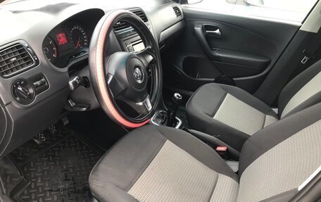 Volkswagen Polo VI (EU Market), 2011 год, 700 000 рублей, 8 фотография