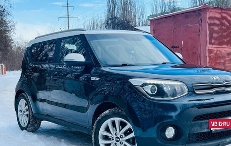 KIA Soul II рестайлинг, 2018 год, 1 275 000 рублей, 3 фотография