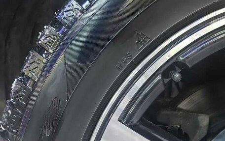 Mitsubishi Outlander III рестайлинг 3, 2018 год, 1 800 000 рублей, 13 фотография