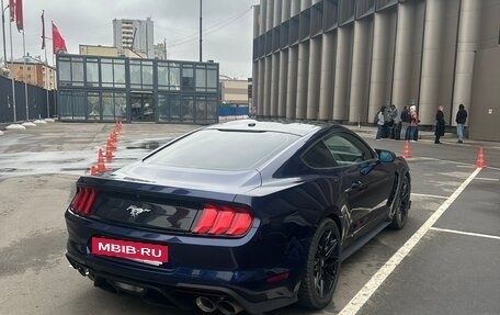 Ford Mustang VI рестайлинг, 2018 год, 3 000 000 рублей, 7 фотография
