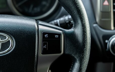 Toyota Land Cruiser Prado 150 рестайлинг 2, 2012 год, 3 000 000 рублей, 16 фотография