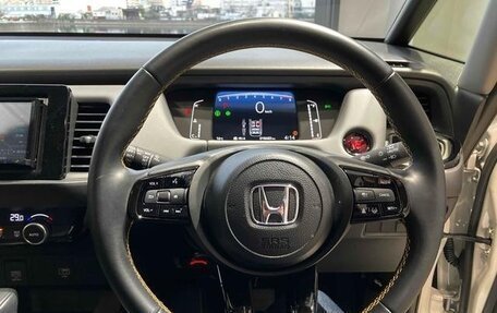 Honda Fit, 2023 год, 1 350 000 рублей, 3 фотография