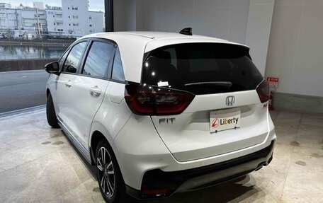Honda Fit, 2023 год, 1 350 000 рублей, 7 фотография