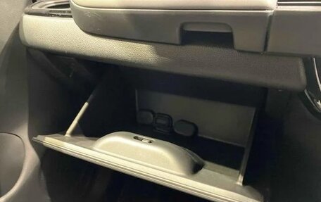 Honda Fit, 2023 год, 1 350 000 рублей, 30 фотография