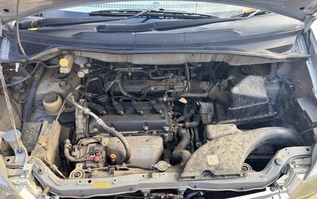 Nissan Serena II, 2003 год, 850 000 рублей, 4 фотография