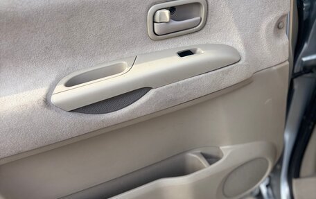 Nissan Serena II, 2003 год, 850 000 рублей, 9 фотография