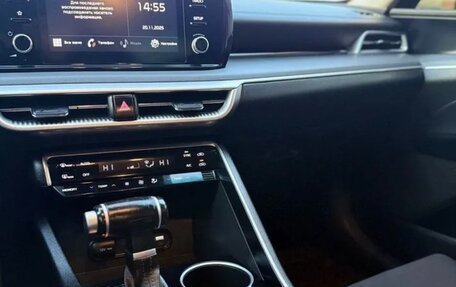 KIA K5, 2021 год, 2 350 000 рублей, 15 фотография