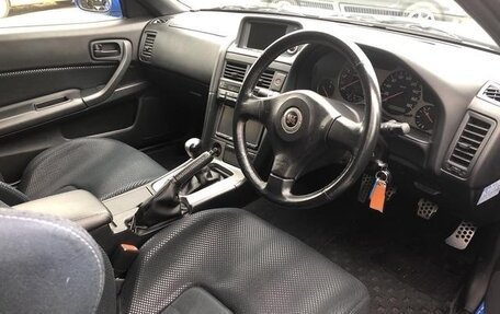 Nissan Skyline, 2001 год, 19 200 000 рублей, 24 фотография