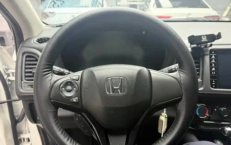 Honda Vezel, 2022 год, 1 201 030 рублей, 9 фотография