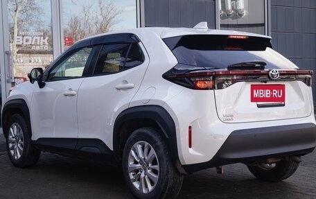 Toyota Yaris Cross, 2020 год, 2 300 000 рублей, 5 фотография