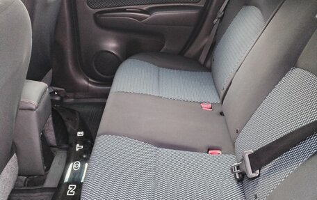 Nissan Note II рестайлинг, 2015 год, 890 000 рублей, 10 фотография