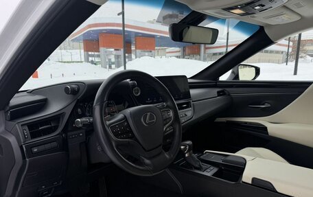 Lexus ES VII, 2021 год, 4 400 000 рублей, 20 фотография