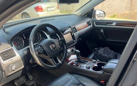 Volkswagen Touareg III, 2013 год, 2 000 000 рублей, 8 фотография