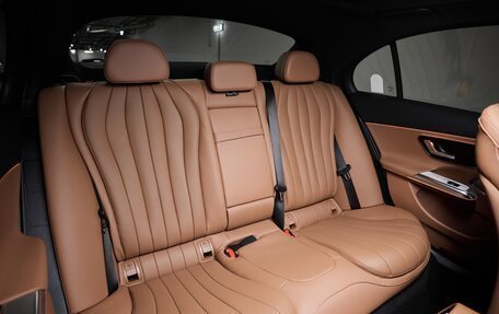 Mercedes-Benz E-Класс, 2025 год, 9 500 000 рублей, 25 фотография