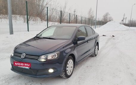 Volkswagen Polo VI (EU Market), 2011 год, 700 000 рублей, 8 фотография