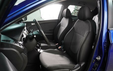 Hyundai Solaris II рестайлинг, 2012 год, 849 000 рублей, 10 фотография