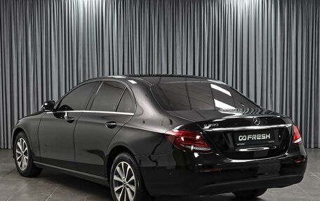 Mercedes-Benz E-Класс, 2019 год, 2 774 000 рублей, 2 фотография