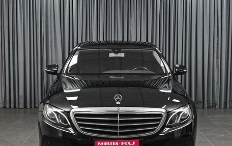 Mercedes-Benz E-Класс, 2019 год, 2 774 000 рублей, 3 фотография