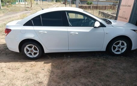 Chevrolet Cruze II, 2013 год, 2 фотография