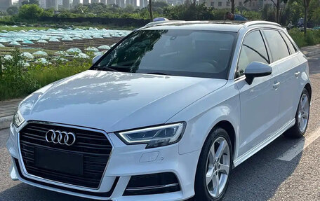 Audi A3, 2019 год, 1 325 000 рублей, 1 фотография