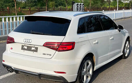 Audi A3, 2019 год, 1 325 000 рублей, 4 фотография