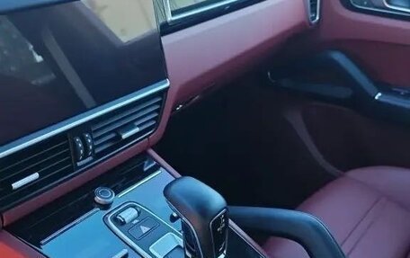 Porsche Cayenne III, 2022 год, 11 100 000 рублей, 10 фотография