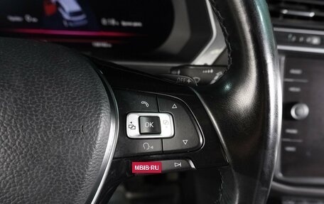 Volkswagen Tiguan II, 2018 год, 2 750 000 рублей, 19 фотография