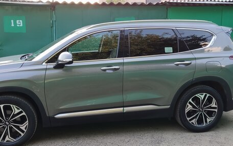 Hyundai Santa Fe IV, 2018 год, 3 299 000 рублей, 2 фотография