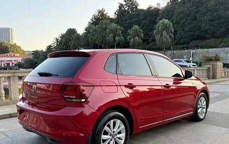 Volkswagen Polo, 2021 год, 999 000 рублей, 5 фотография