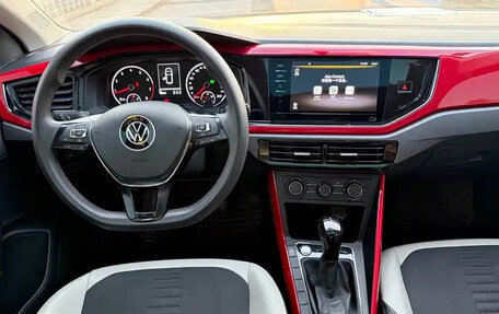 Volkswagen Polo, 2021 год, 999 000 рублей, 9 фотография