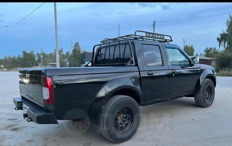 Nissan NP300, 2012 год, 1 300 000 рублей, 2 фотография