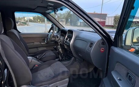 Nissan NP300, 2012 год, 1 300 000 рублей, 6 фотография
