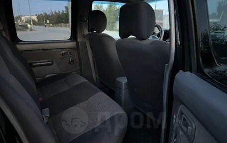 Nissan NP300, 2012 год, 1 300 000 рублей, 7 фотография