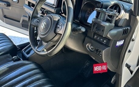 Suzuki Jimny, 2020 год, 2 215 000 рублей, 18 фотография